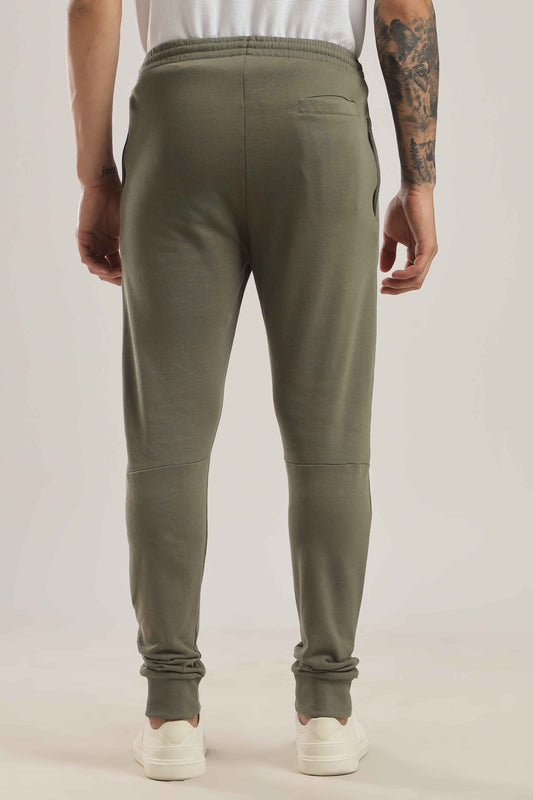 Structured Travel Jogger