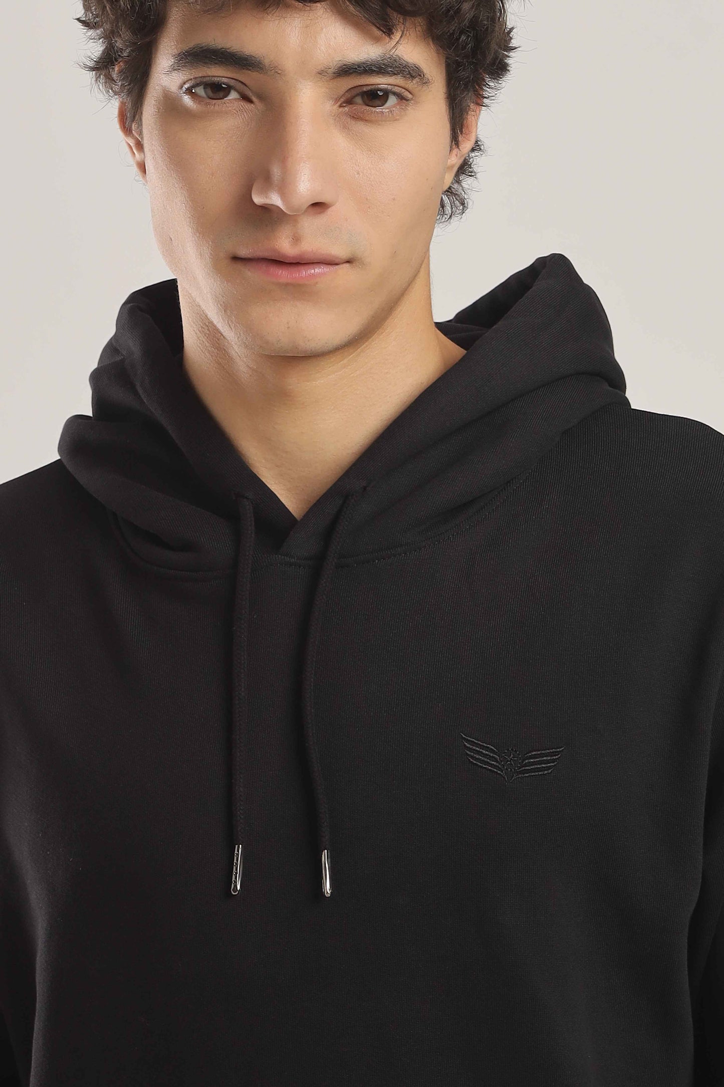 signature-gate-hoody-onyx-black
