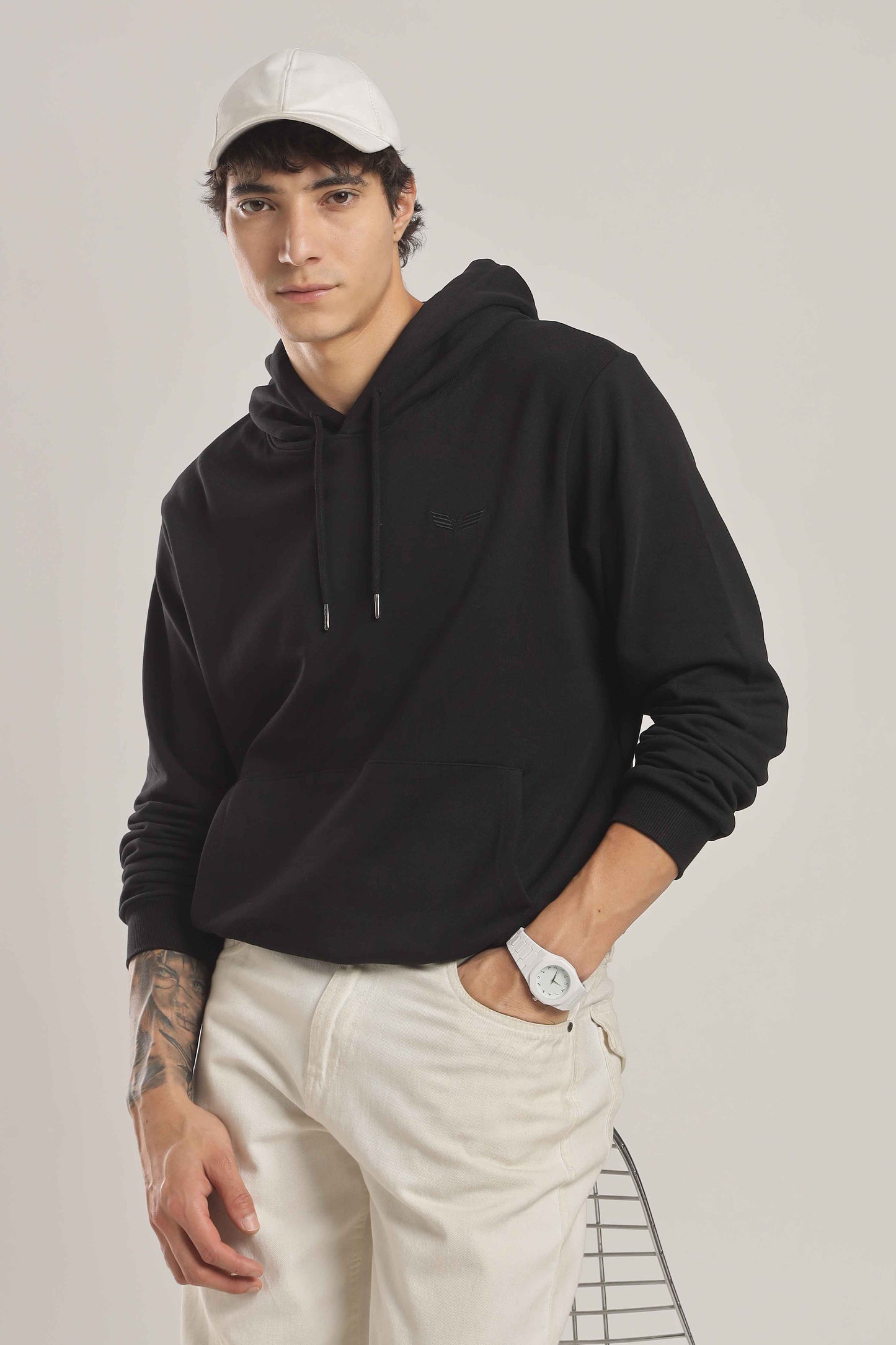 signature-gate-hoody-onyx-black