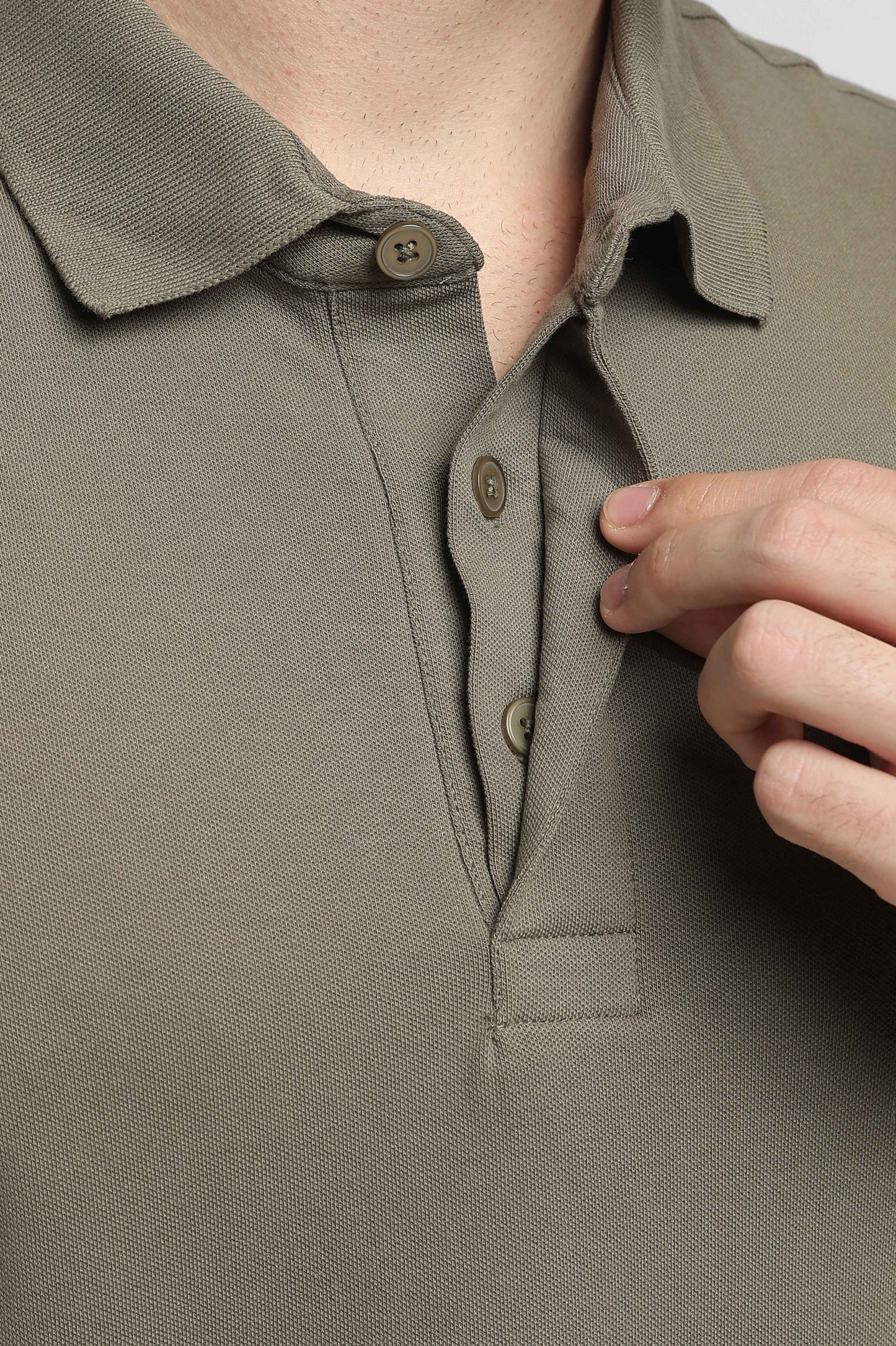 executive-travel-polo-heritage-olive