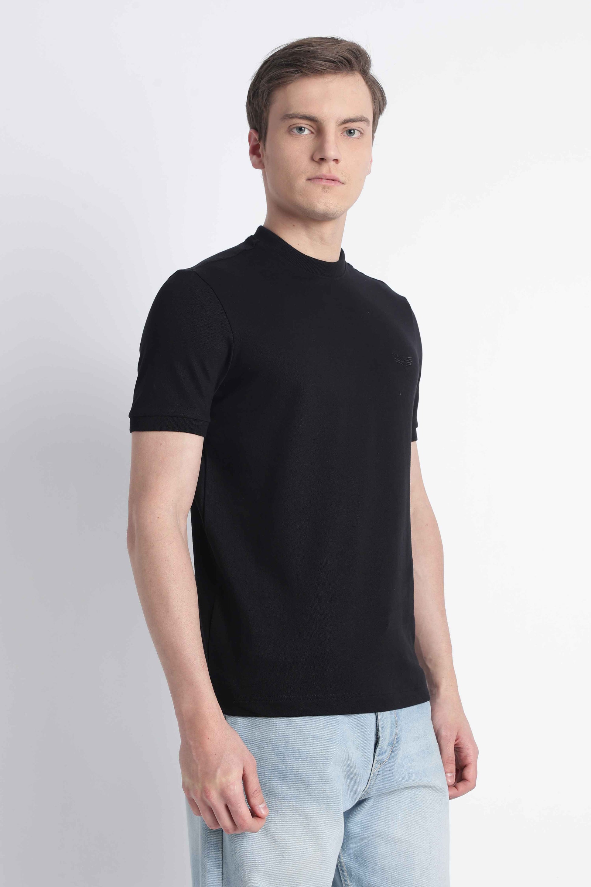 essential-transit-tee-onyx-black