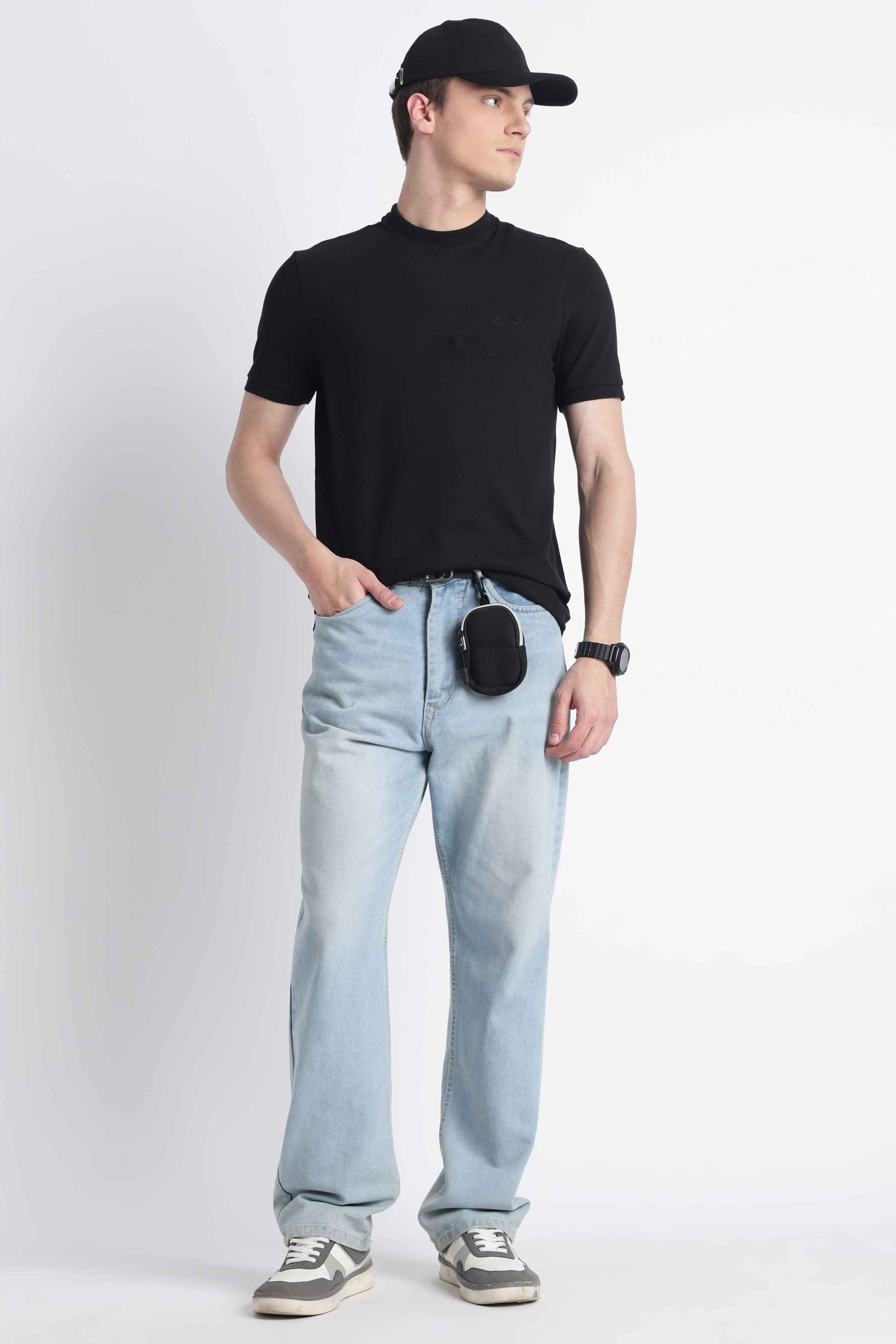 essential-transit-tee-onyx-black