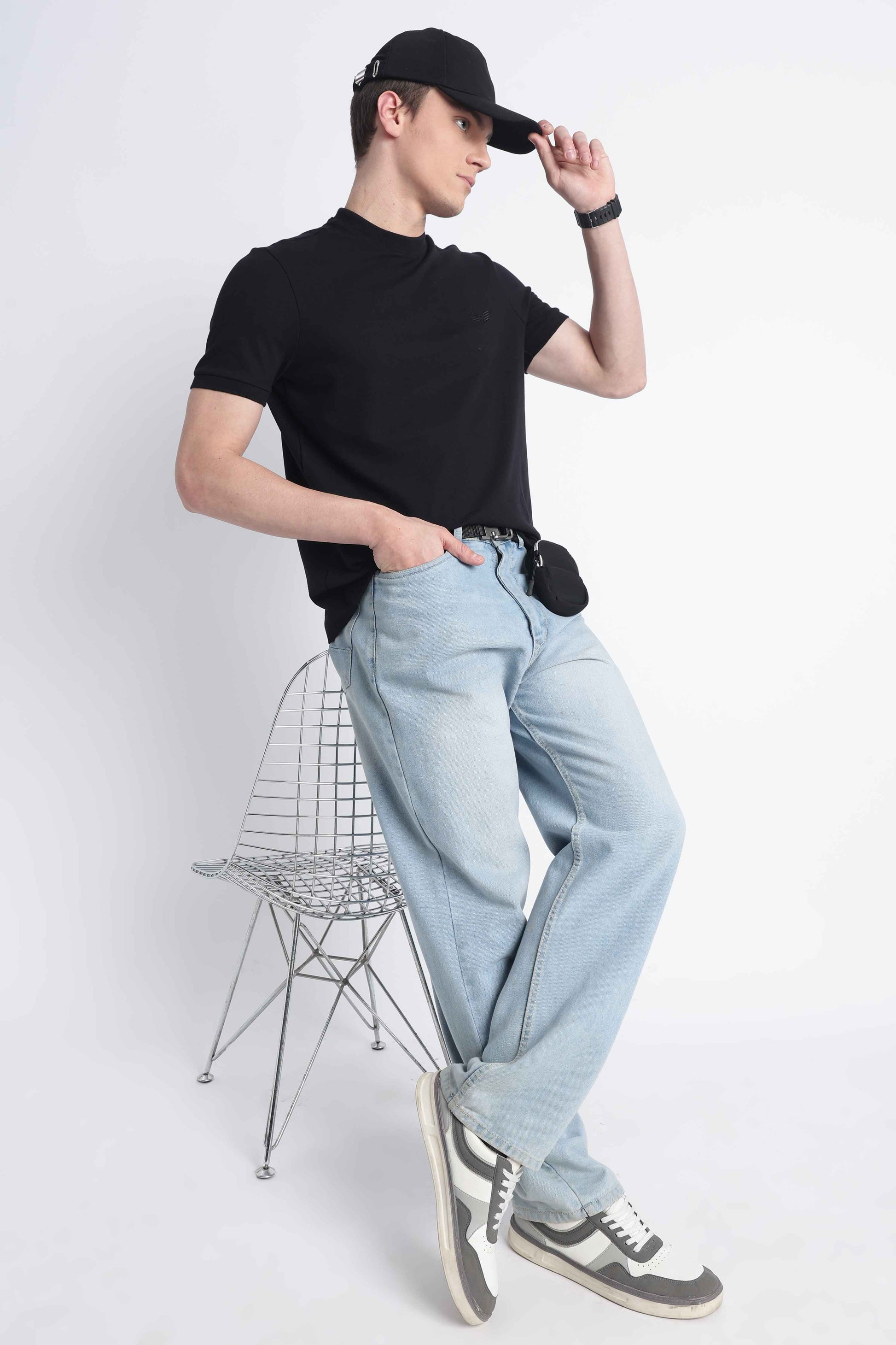 essential-transit-tee-onyx-black