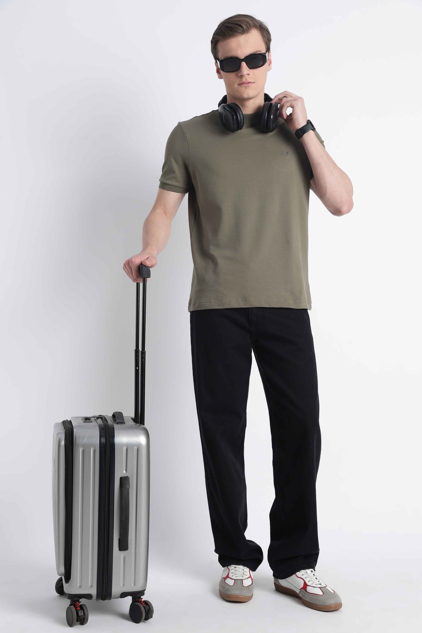 essential-transit-tee-heritage-olive