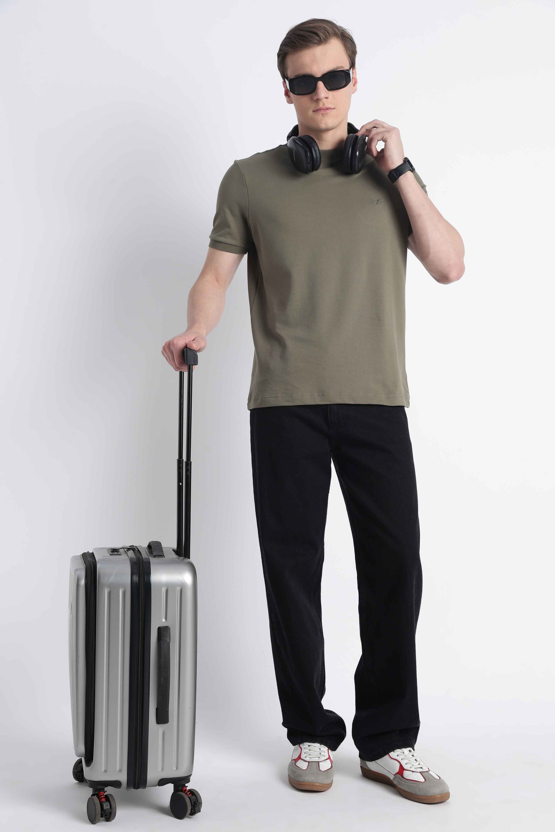 essential-transit-tee-heritage-olive
