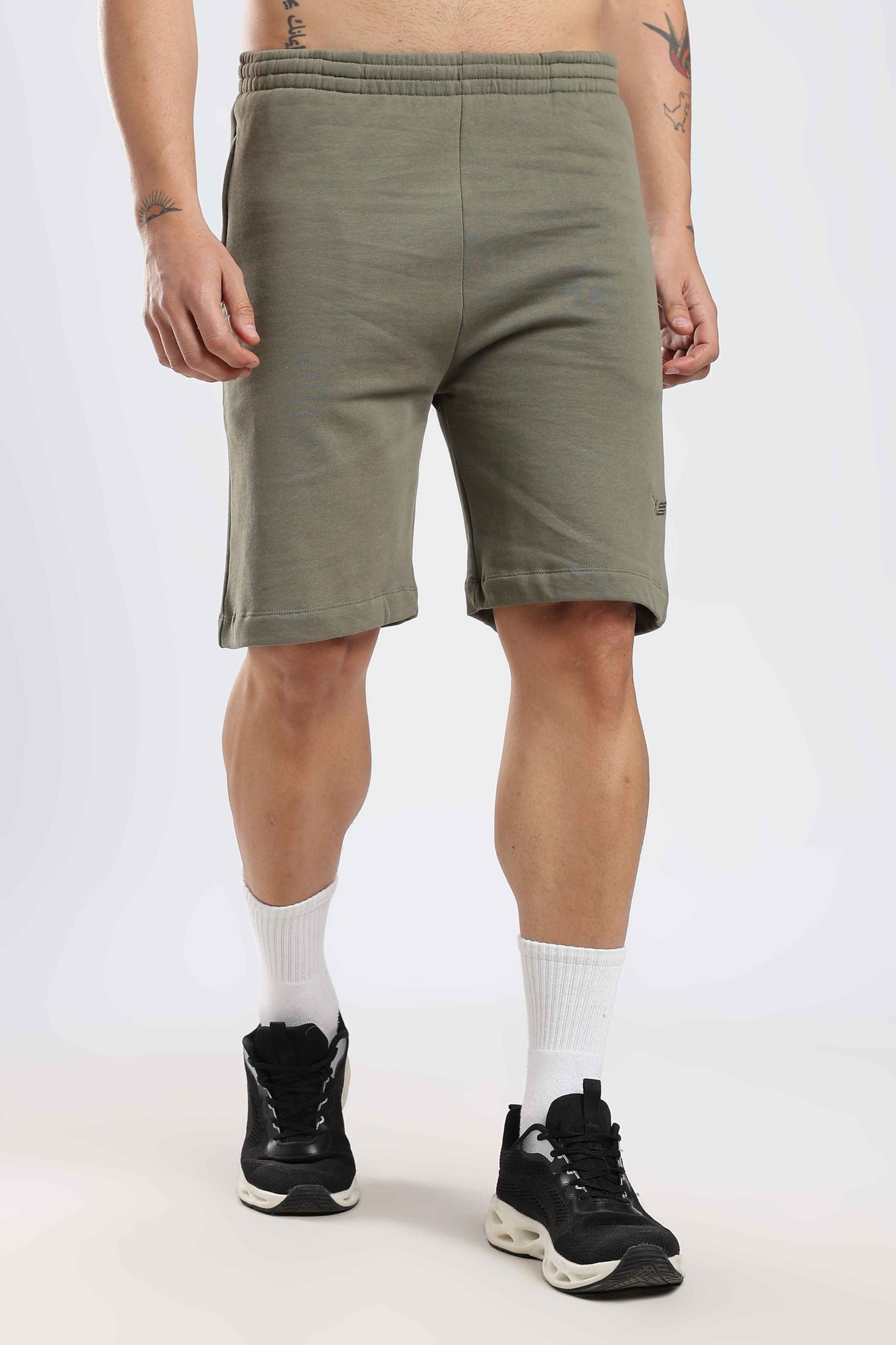 weekend-transit-shorts-heritage-olive