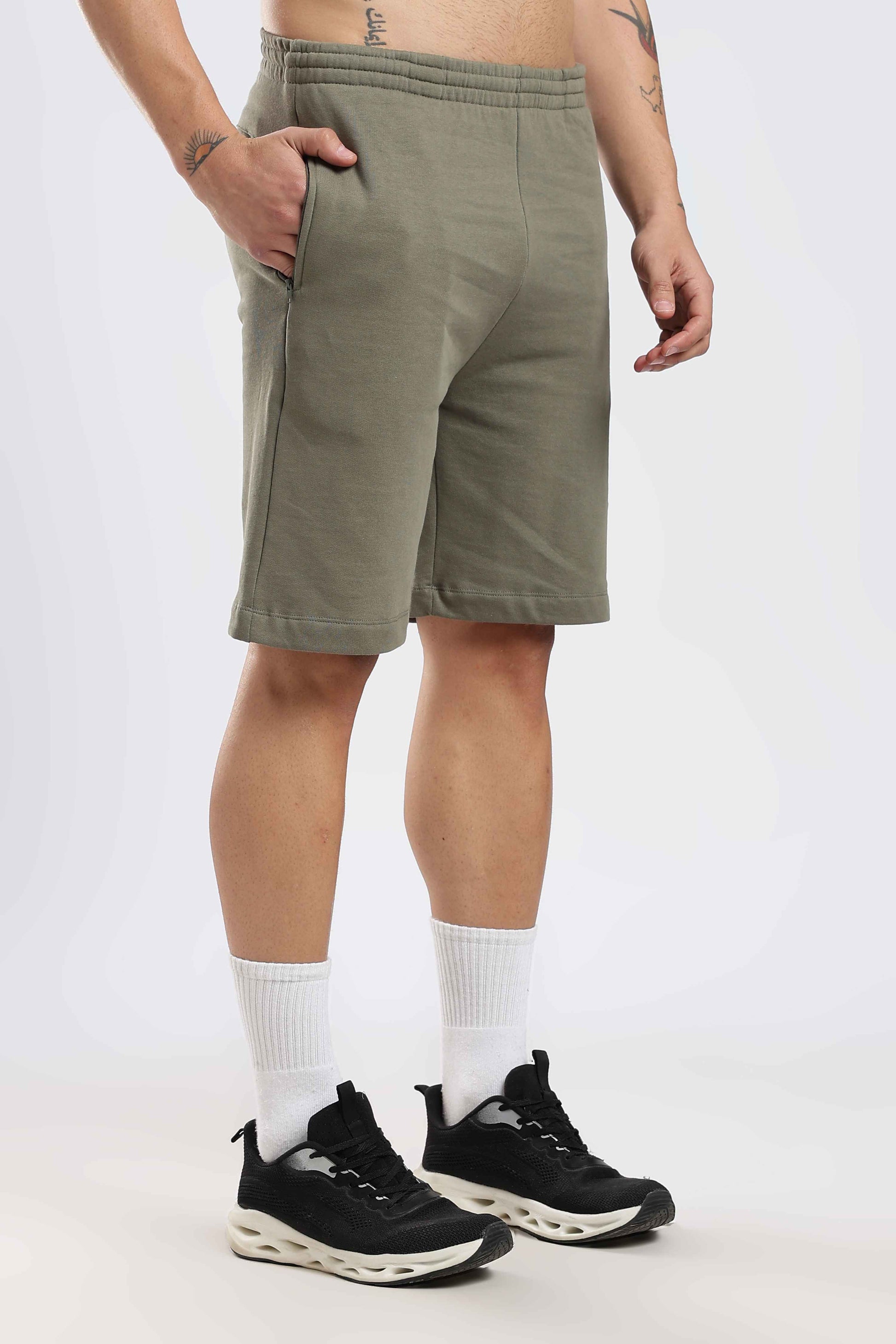 weekend-transit-shorts-heritage-olive