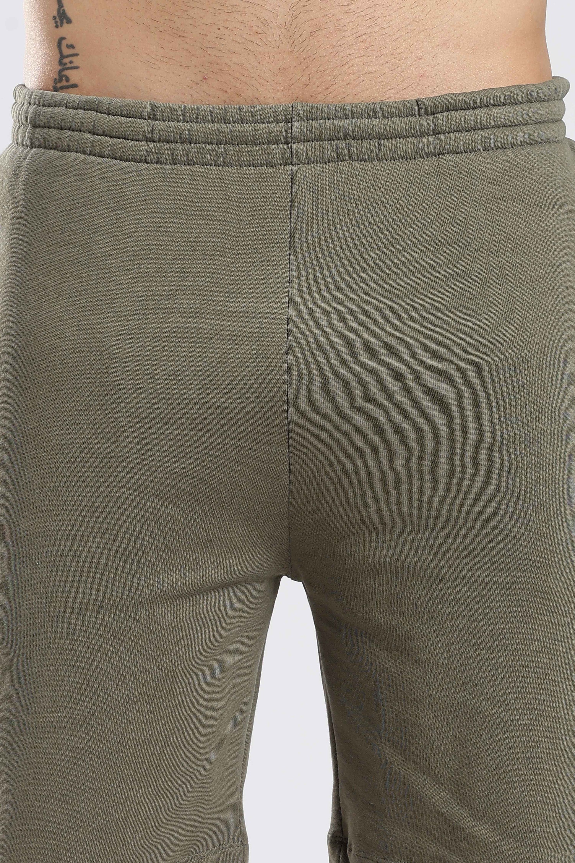 weekend-transit-shorts-heritage-olive