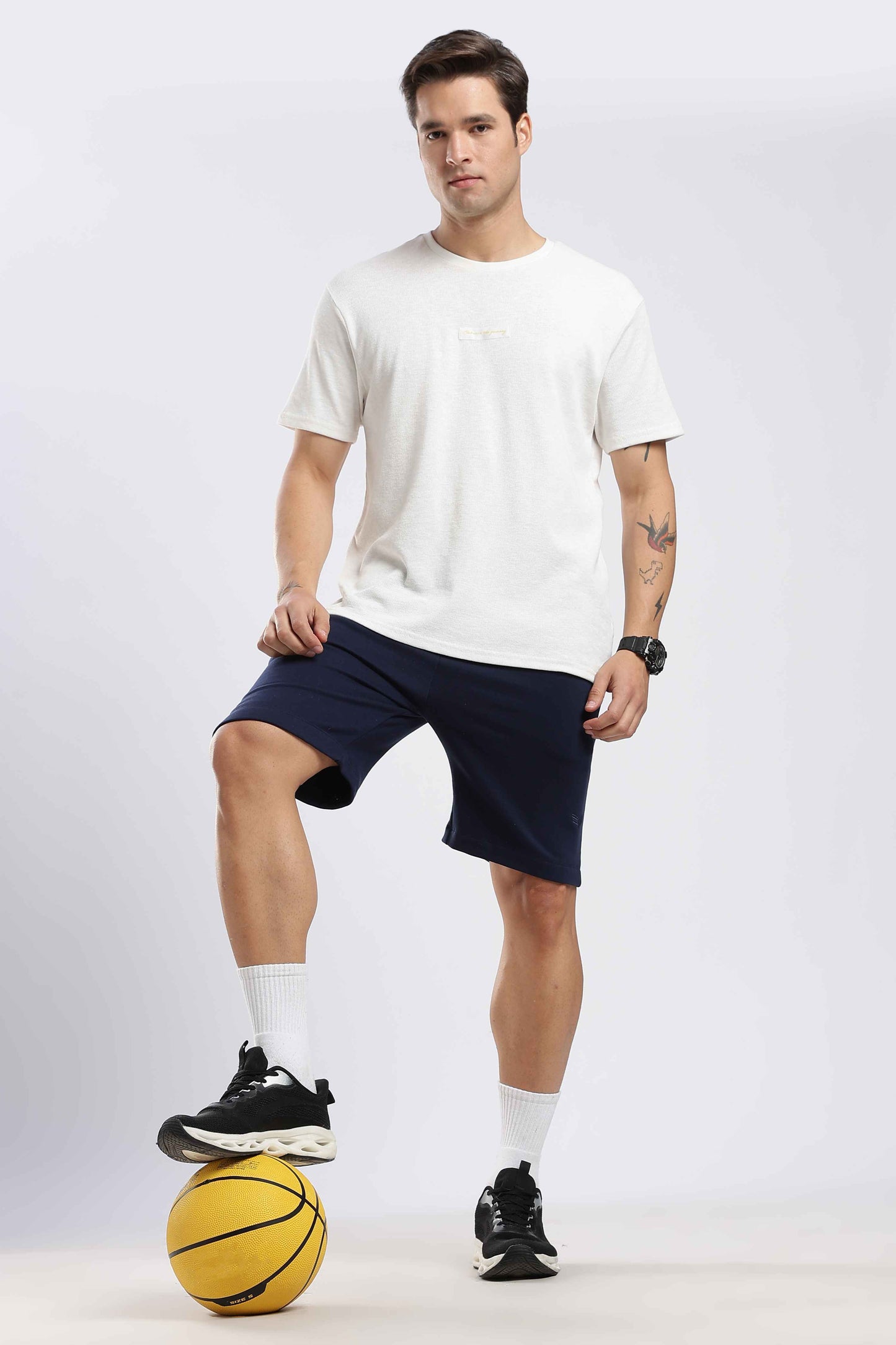 weekend-transit-shorts-midnight-navy