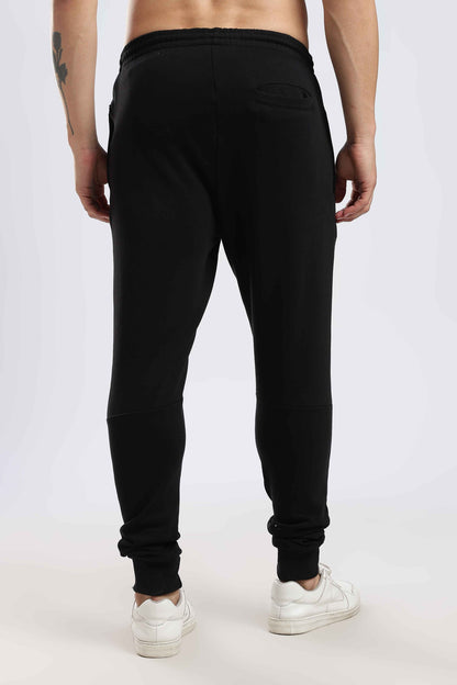 structured-travel-jogger-onyx-black