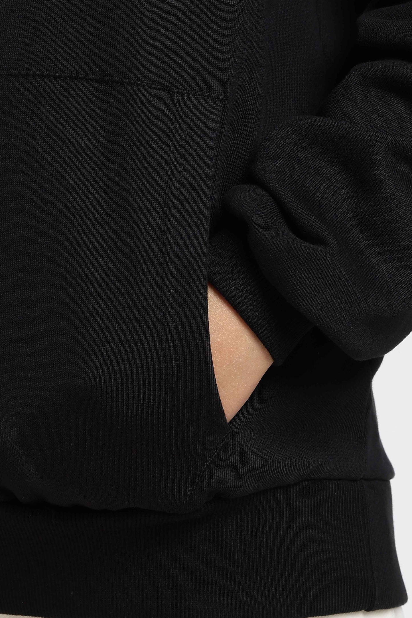signature-gate-hoody-onyx-black